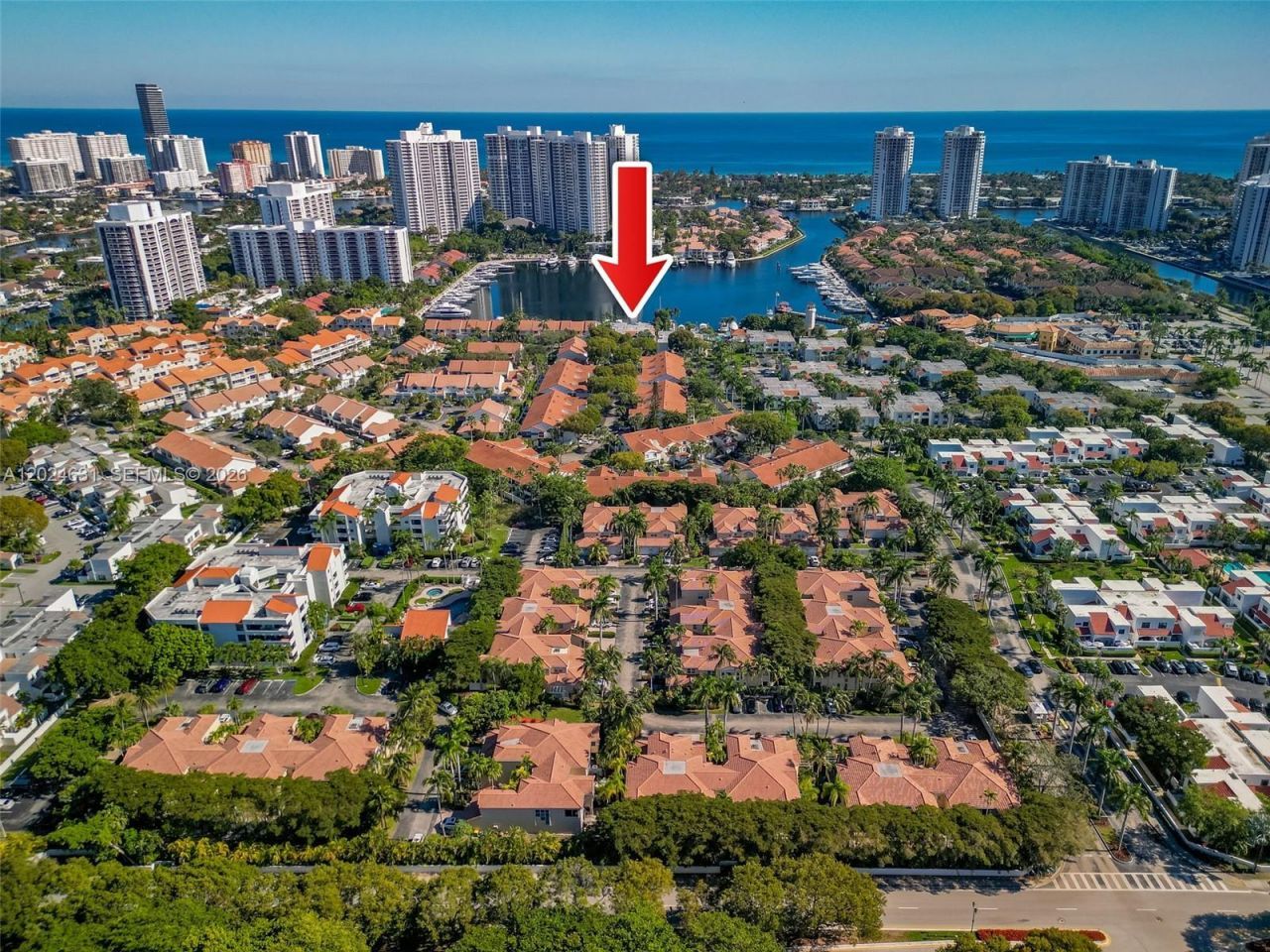 3549 Magellan Cir, Unit 418, Aventura, FL 33180 Photo