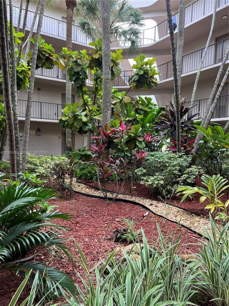 8400 SW 133rd Ave Rd, Unit 121, Miami, FL 33183 Photo