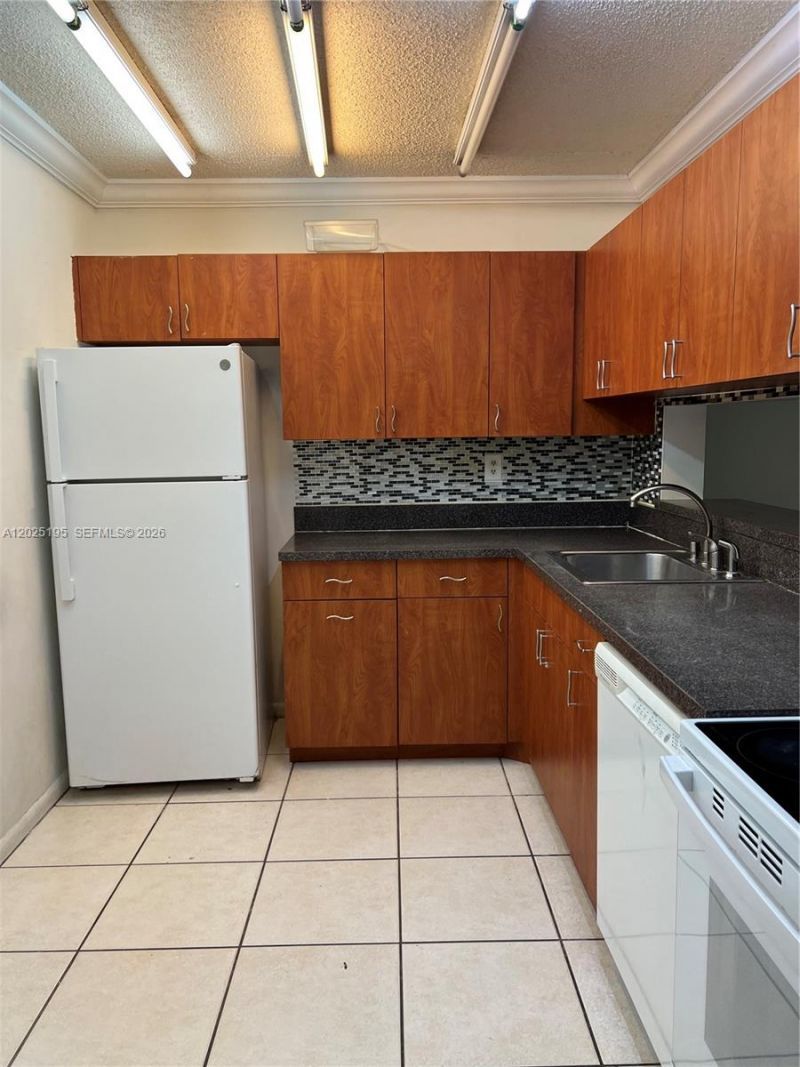 8400 SW 133rd Ave Rd, Unit 121, Miami, FL 33183 Photo