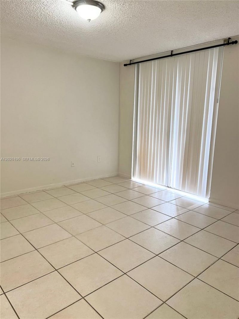 8400 SW 133rd Ave Rd, Unit 121, Miami, FL 33183 Photo