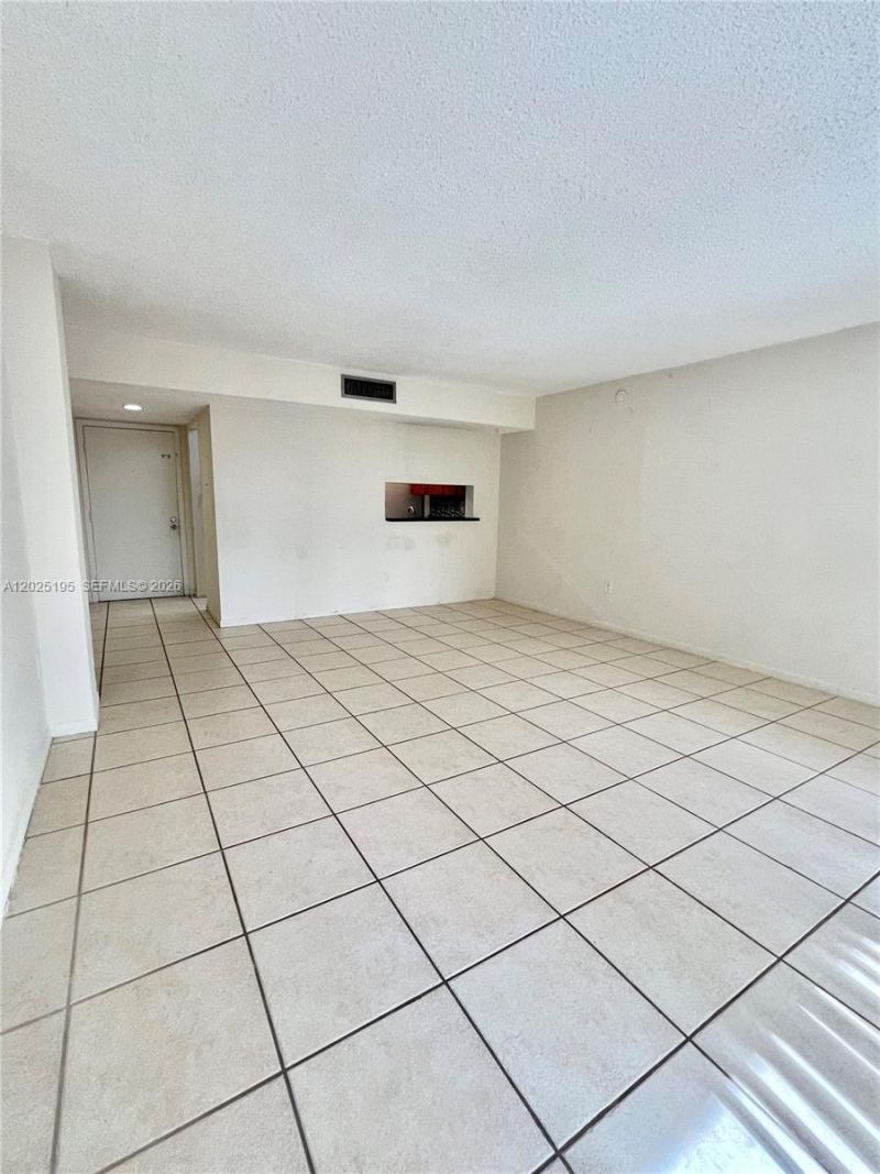 8400 SW 133rd Ave Rd, Unit 121, Miami, FL 33183 Photo
