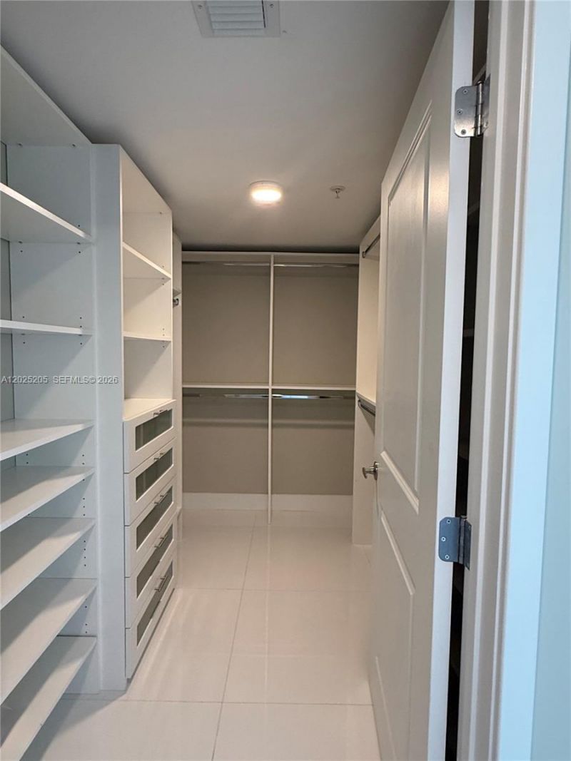 400 Sunny Isles Blvd, Unit 1404, Sunny Isles Beach, FL 33160 Photo