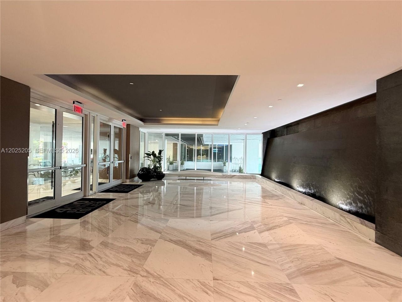 400 Sunny Isles Blvd, Unit 1404, Sunny Isles Beach, FL 33160 Photo