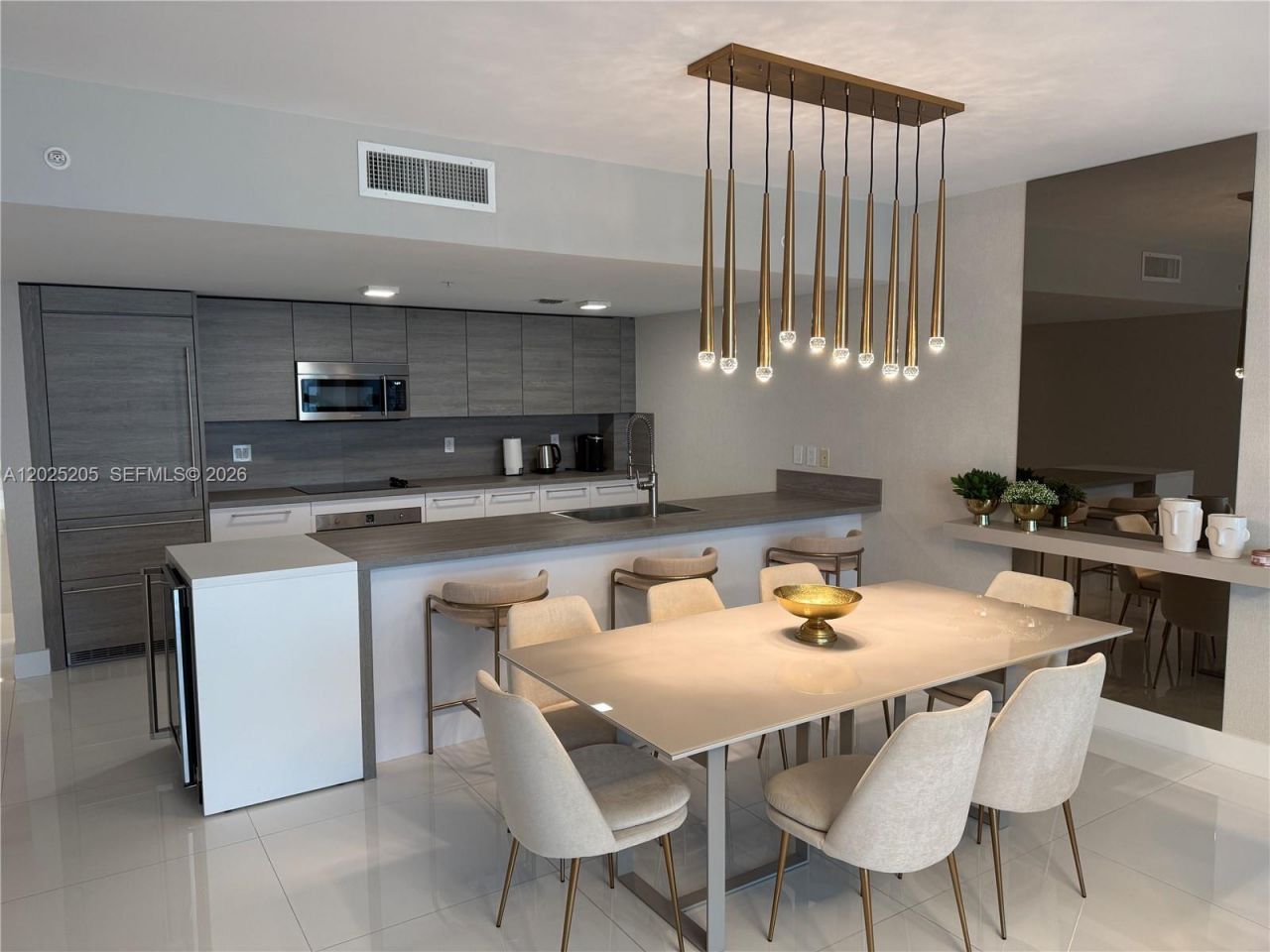 400 Sunny Isles Blvd, Unit 1404, Sunny Isles Beach, FL 33160 Photo