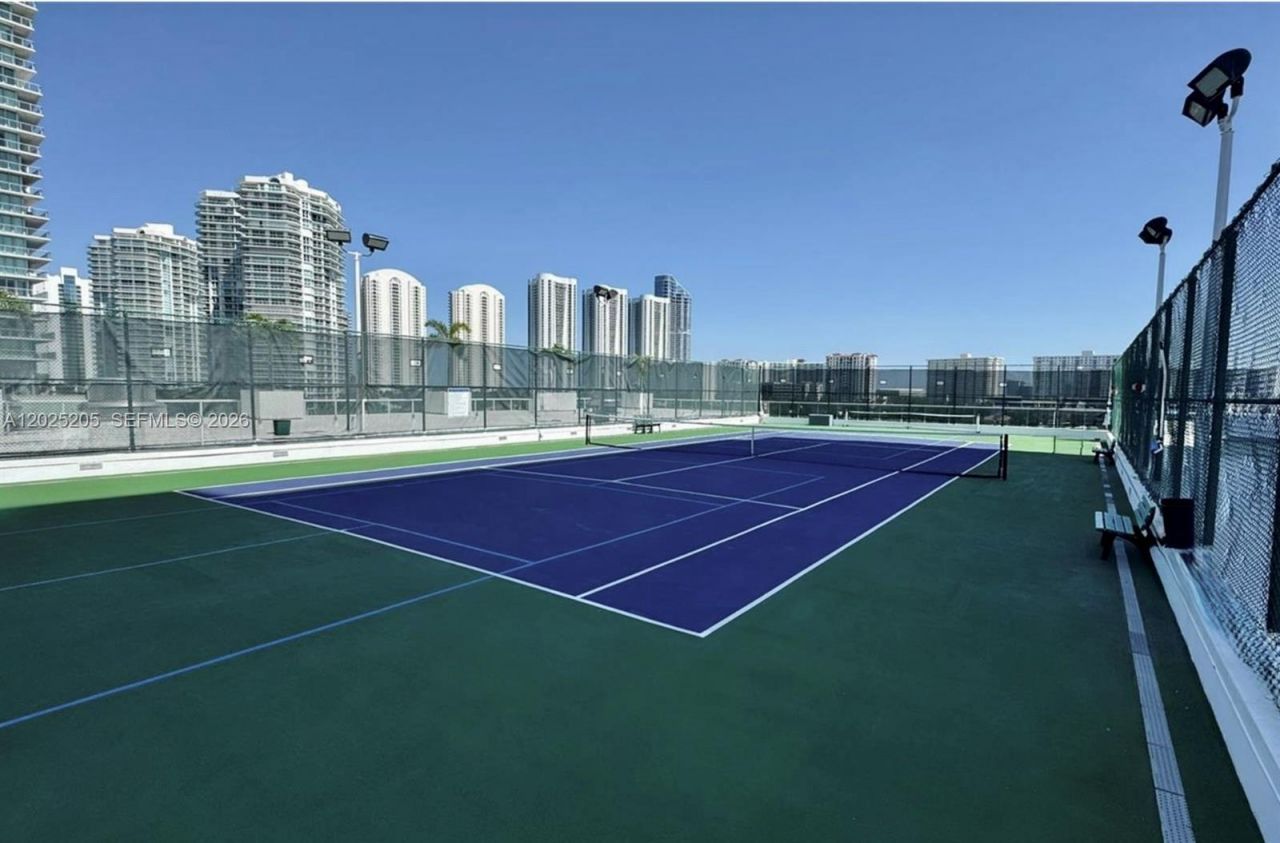 400 Sunny Isles Blvd, Unit 1404, Sunny Isles Beach, FL 33160 Photo