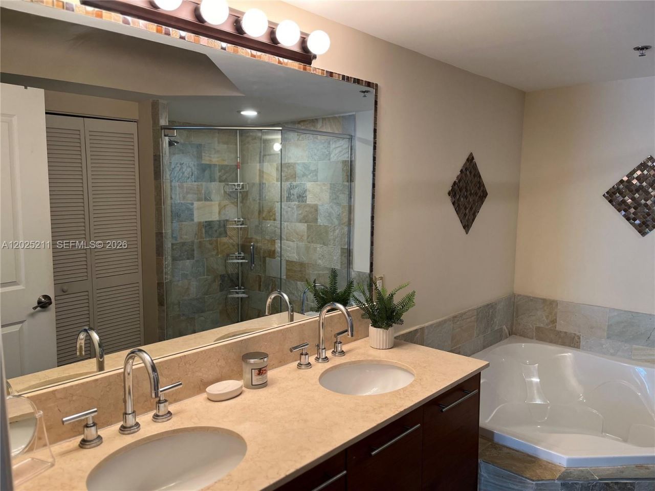 2681 N Flamingo Rd , Unit 303S, Sunrise, FL 33323 Photo