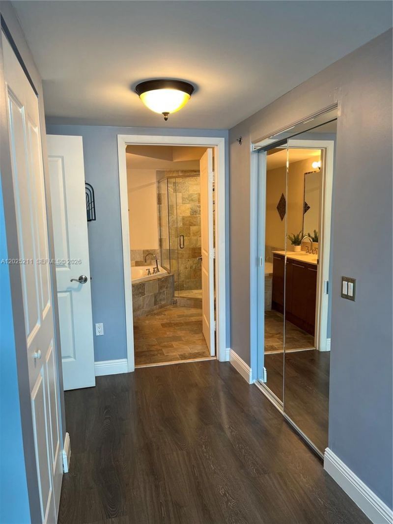 2681 N Flamingo Rd , Unit 303S, Sunrise, FL 33323 Photo