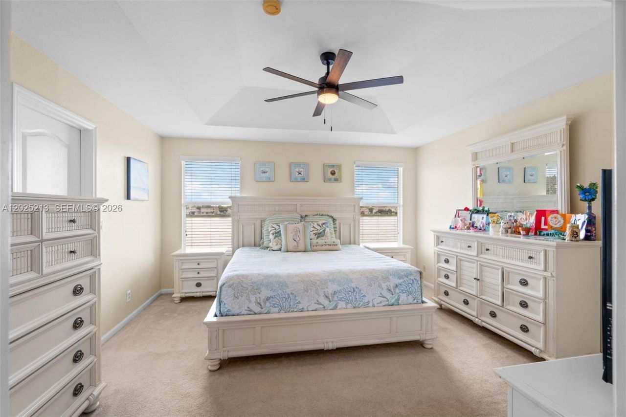 116 Berenger Walk, Royal Palm Beach, FL 33414 Photo