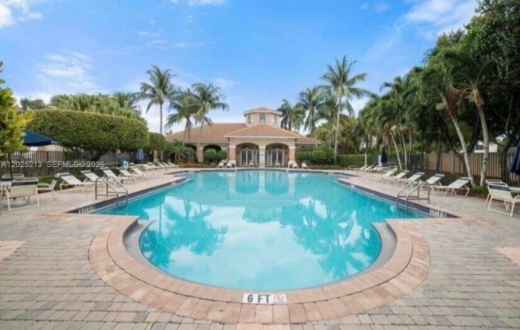 116 Berenger Walk, Royal Palm Beach, FL 33414 Photo