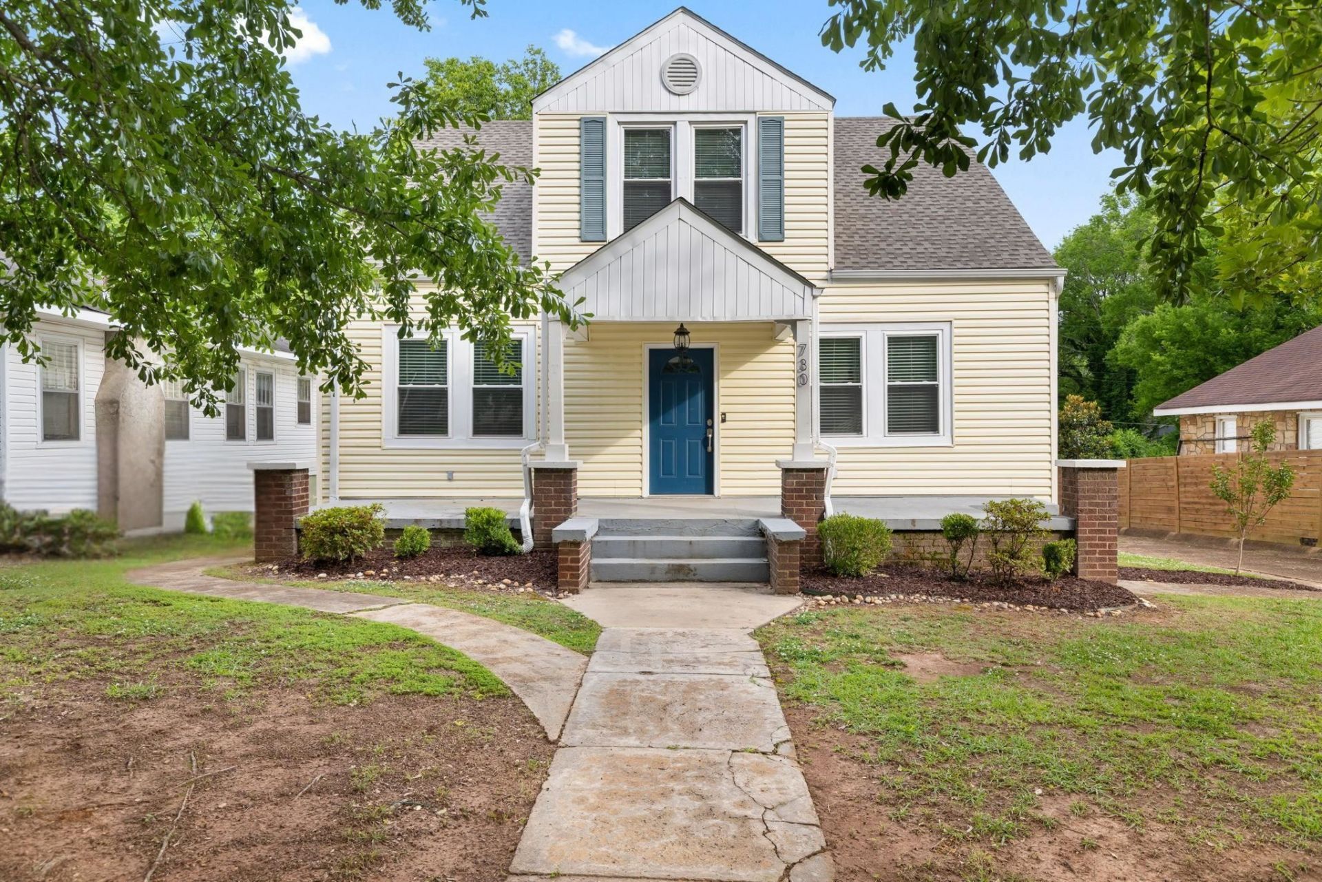 730 Tombigbee St, Florence, AL 35630 Main Photo