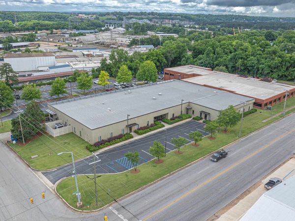 426 Veterans Dr, Florence, AL 35630