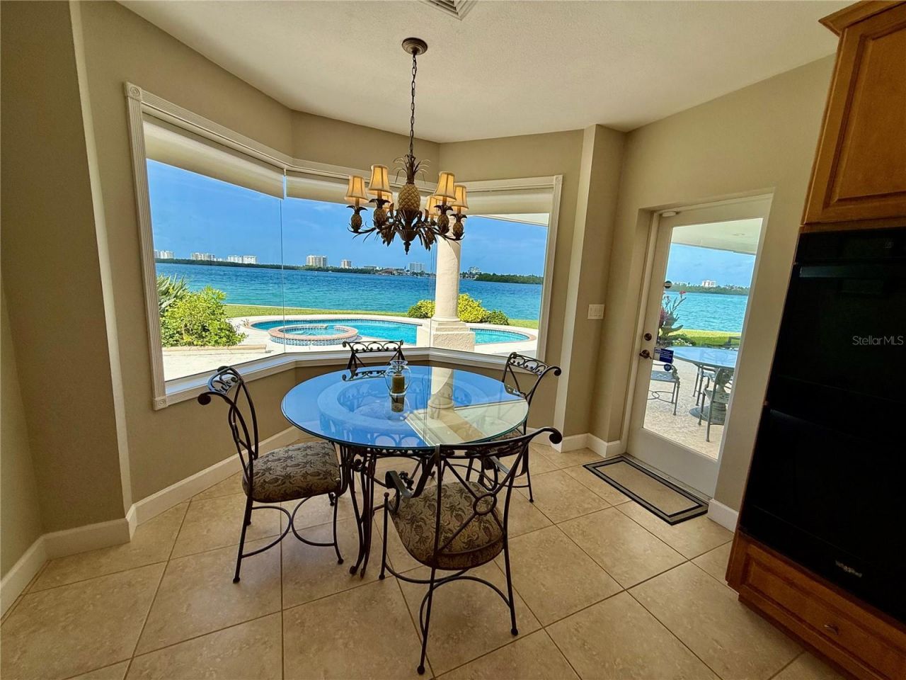 376 W Royal Flamingo Drive, Sarasota, FL 34236 Photo