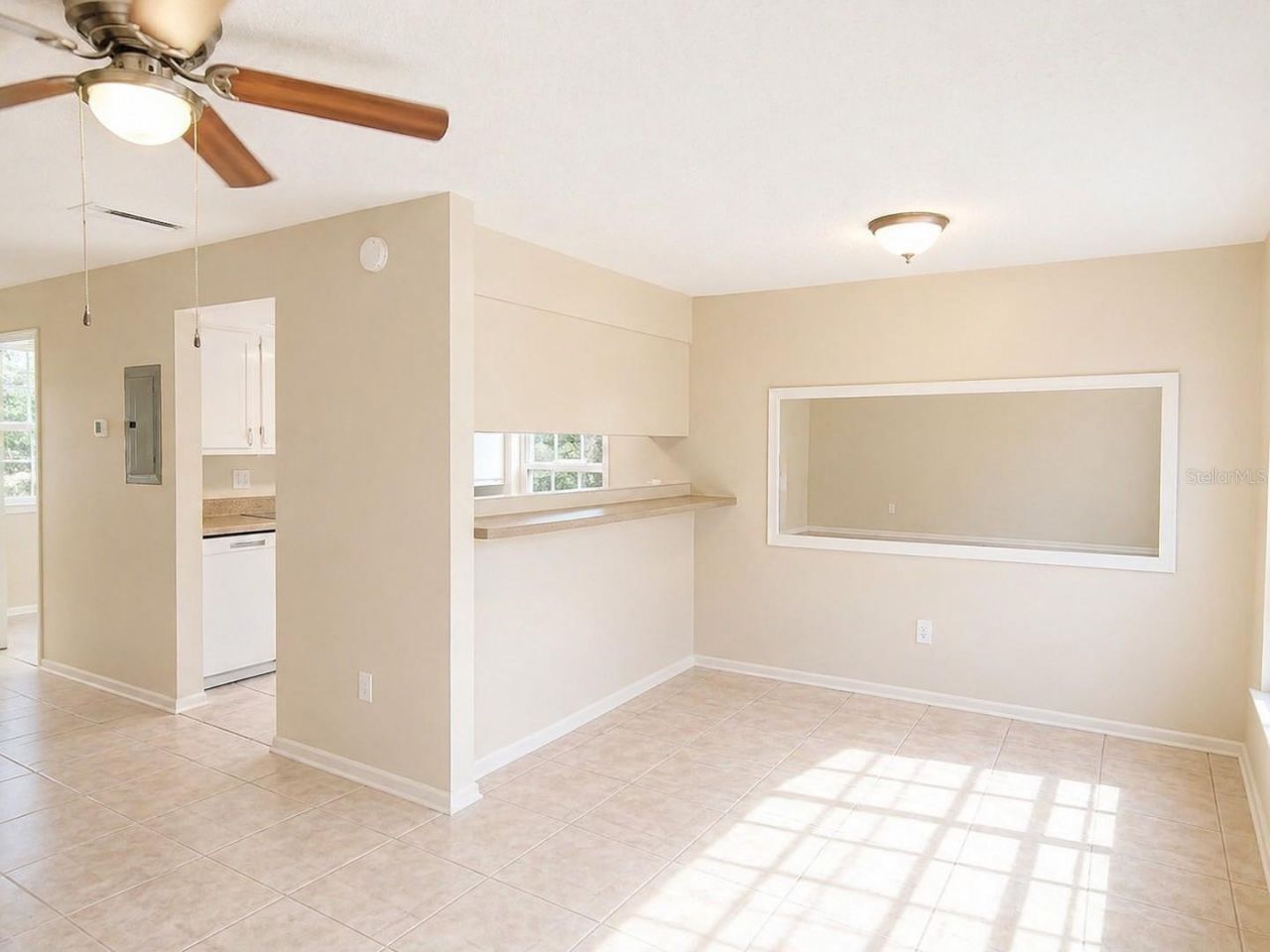 1044 82nd Terrace N, Unit 1044C, Saint Petersburg, FL 33702 Photo