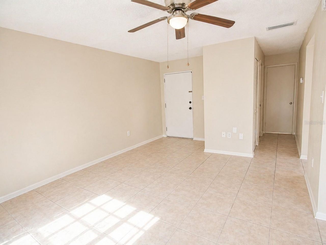 1044 82nd Terrace N, Unit 1044C, Saint Petersburg, FL 33702 Photo
