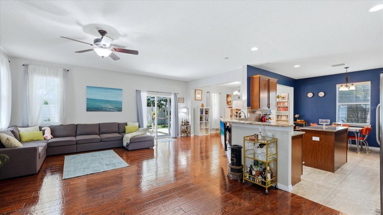 5666 Aaron Court, Sarasota, FL 34232 Photo