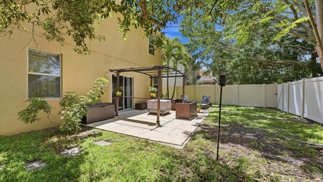 5666 Aaron Court, Sarasota, FL 34232 Photo