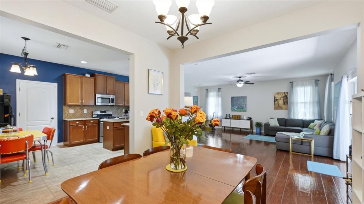 5666 Aaron Court, Sarasota, FL 34232 Photo