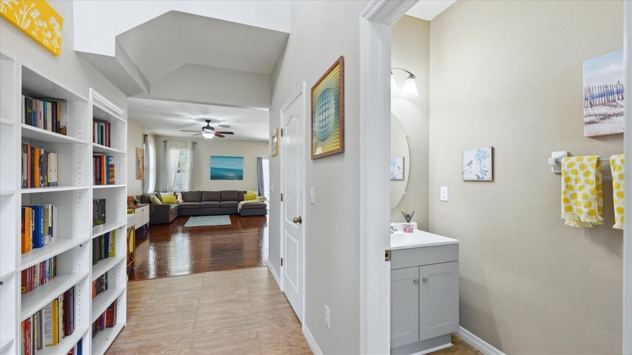 5666 Aaron Court, Sarasota, FL 34232 Photo