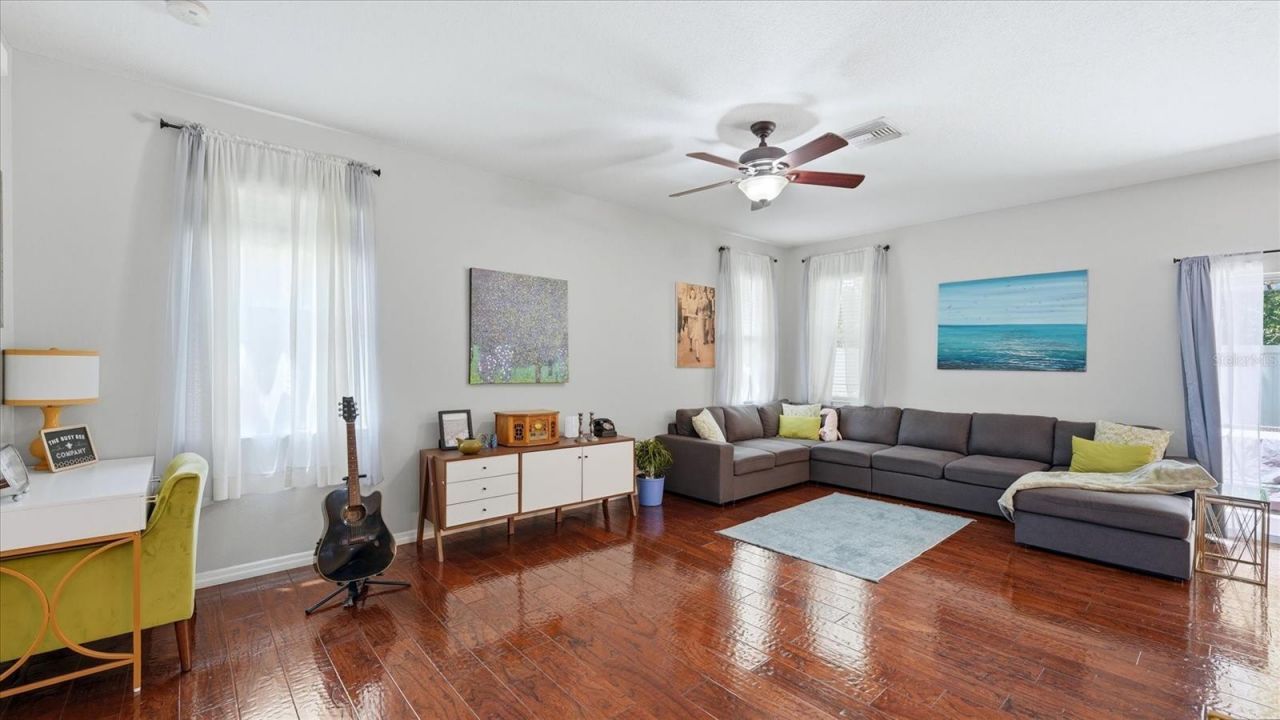 5666 Aaron Court, Sarasota, FL 34232 Photo