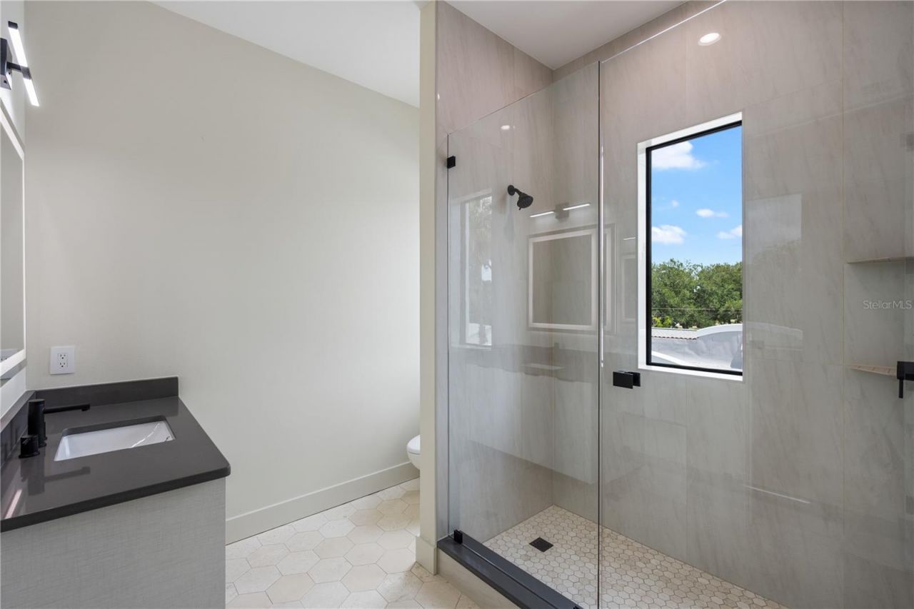 737 N Summerlin Avenue, Orlando, FL 32803 Photo