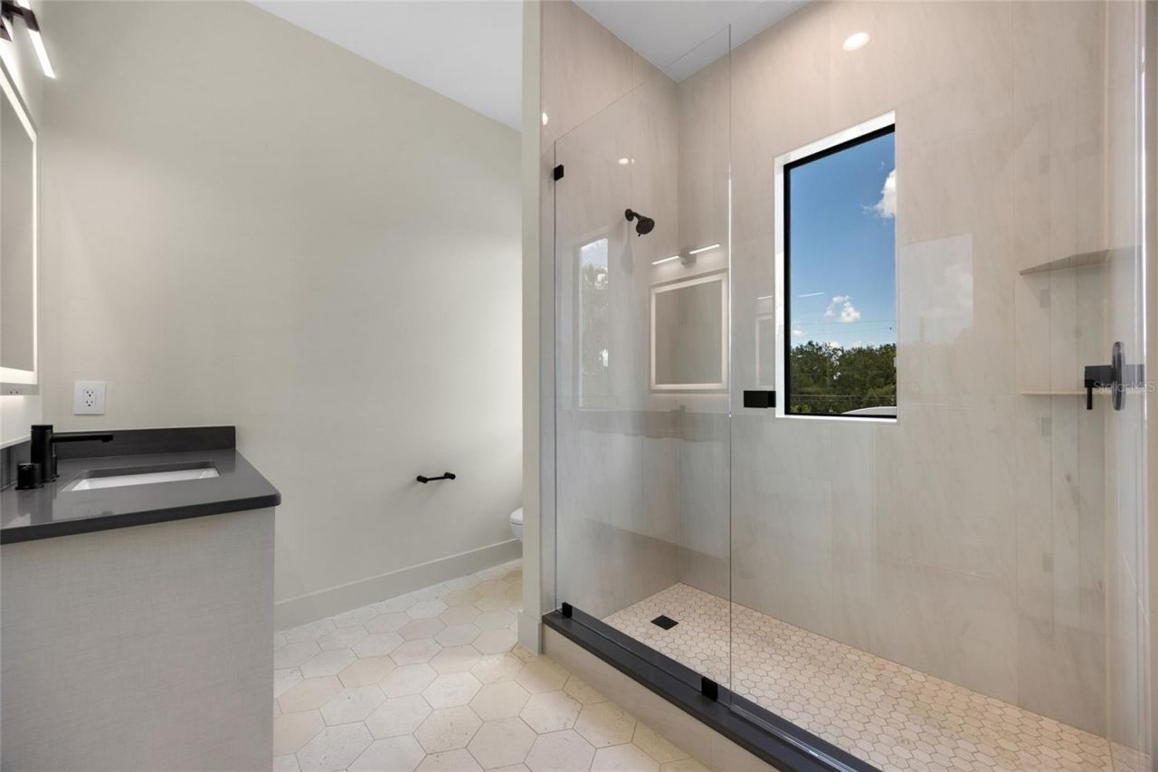 737 N Summerlin Avenue, Orlando, FL 32803 Photo
