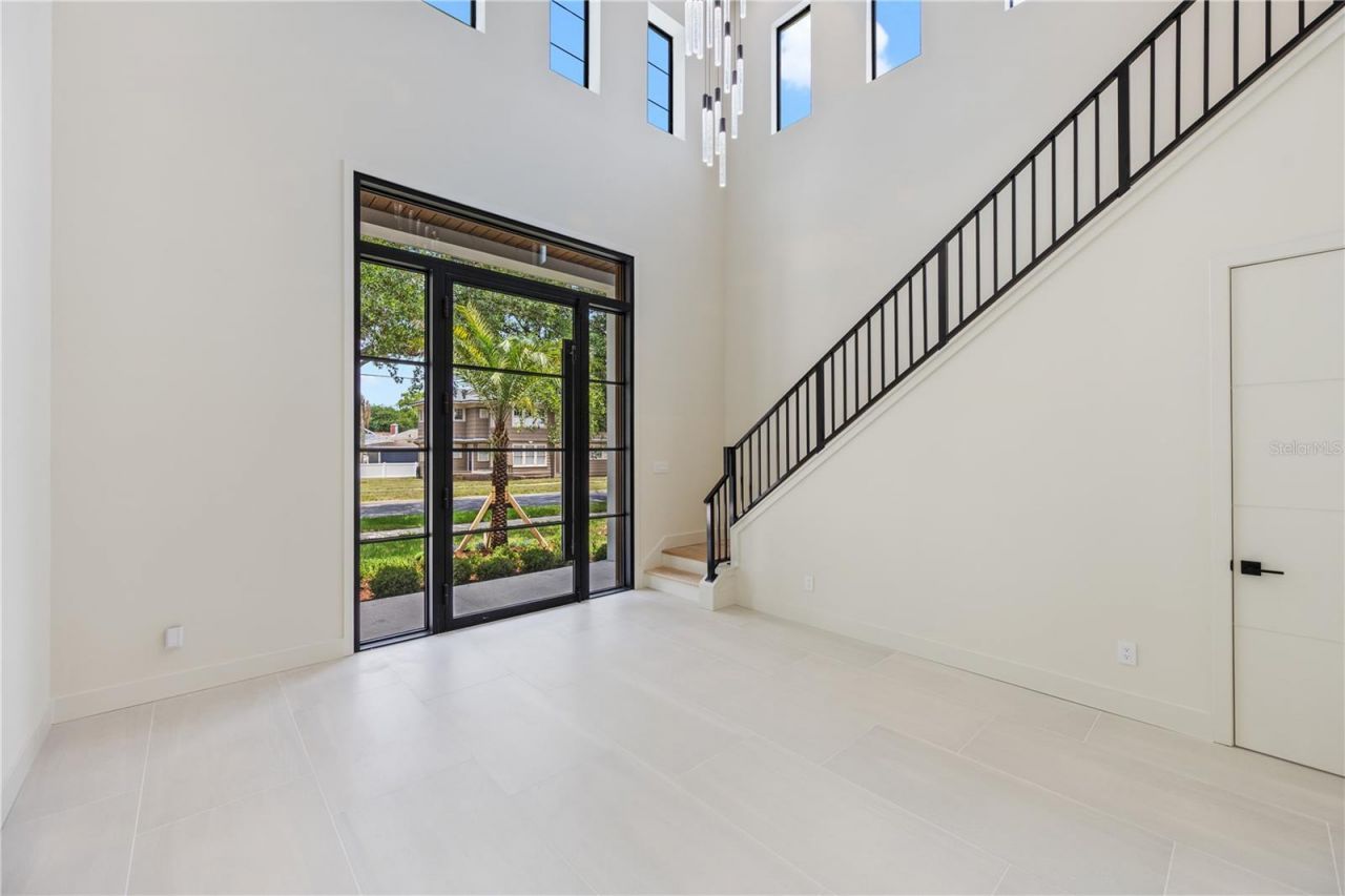 737 N Summerlin Avenue, Orlando, FL 32803 Photo
