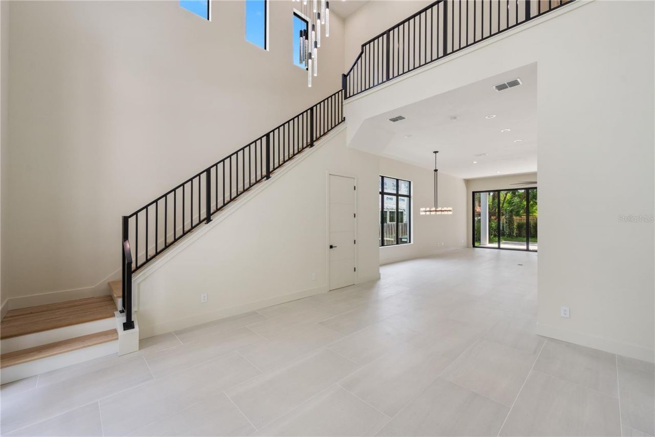 737 N Summerlin Avenue, Orlando, FL 32803 Photo