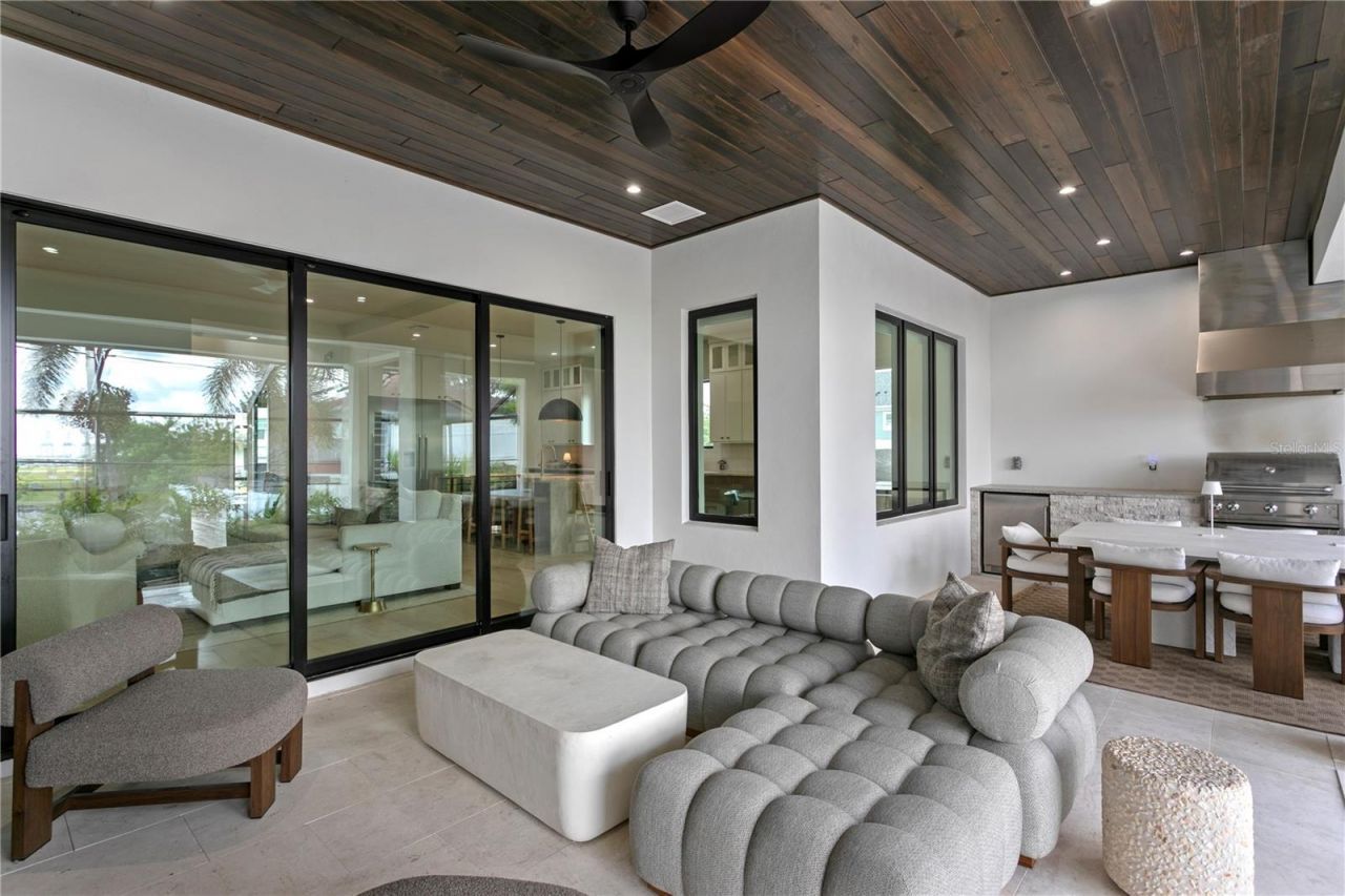 619 Ontario Avenue, Tampa, FL 33606 Photo