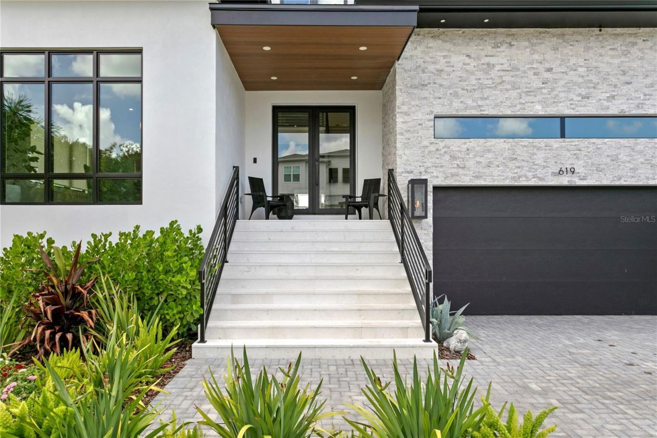 619 Ontario Avenue, Tampa, FL 33606 Photo