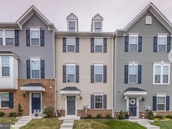 225 S ADAMS ST, WEST CHESTER, PA 19382