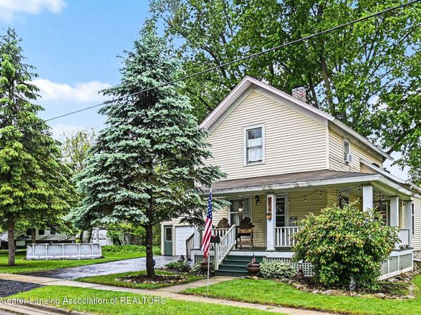214 Crossman Street, Williamston, MI 48895