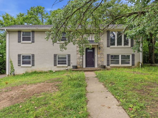 2615 Edge O Lake Dr , Nashville, TN 37217