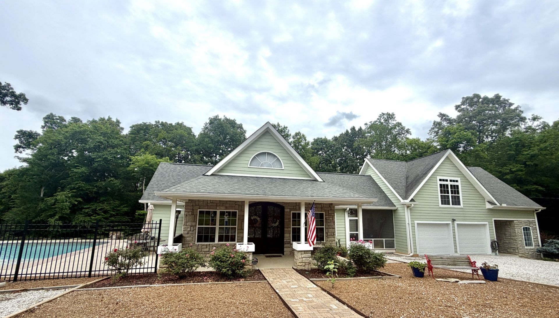 7916 E Plunders Creek Rd , Dickson, TN 37055 Main Photo