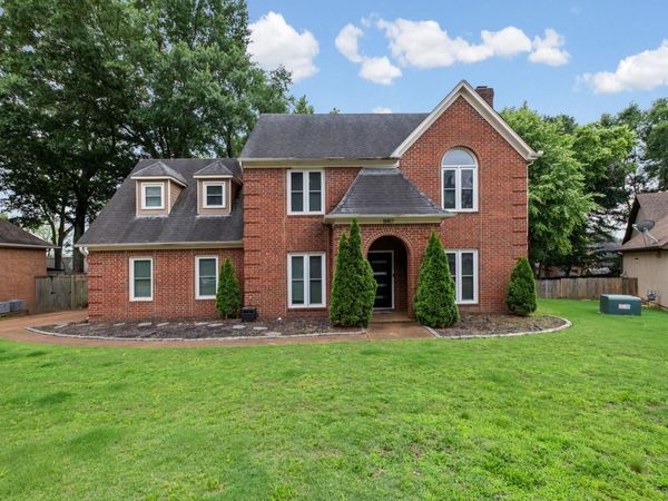 8417 W ASKERSUND CV, Memphis, TN 38018
