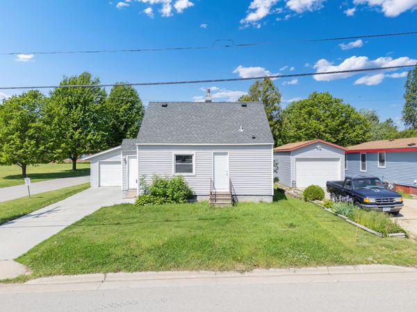101 2nd Avenue NW, Byron, MN 55920