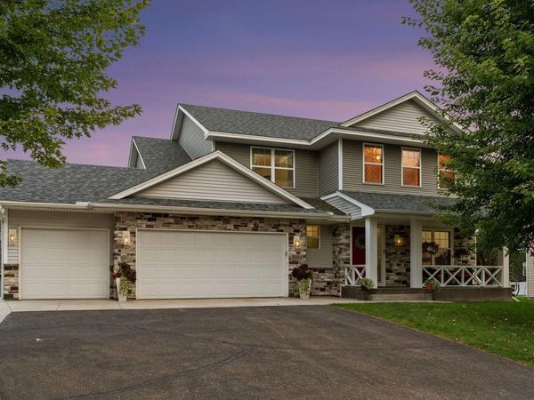 6284 Marlowe Avenue NE, Albertville, MN 55301