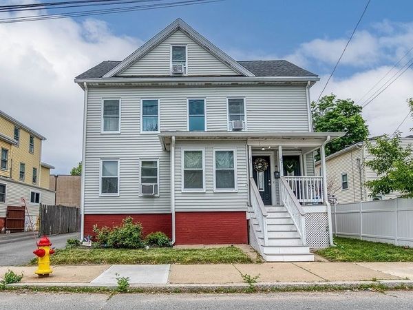40 Falmouth St, Attleboro, MA 02703