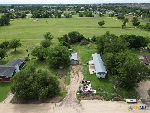 108 N Pea Ridge Road , Temple, TX 76502