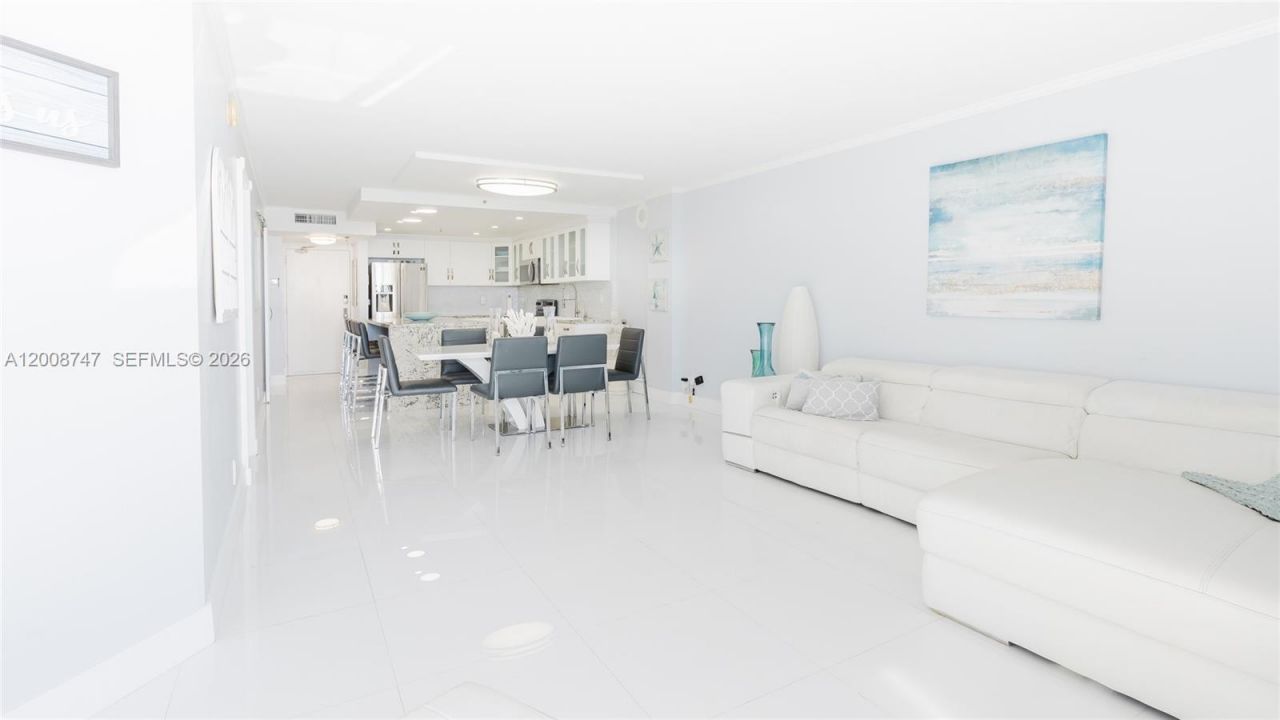 2625 Collins Ave, Unit 803, Miami Beach, FL 33140 Photo
