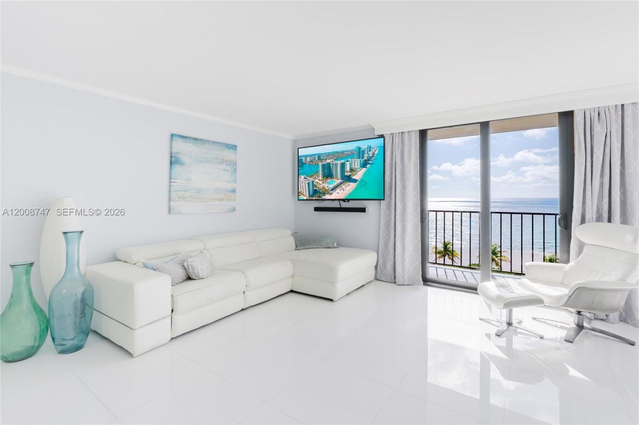 2625 Collins Ave, Unit 803, Miami Beach, FL 33140 Photo