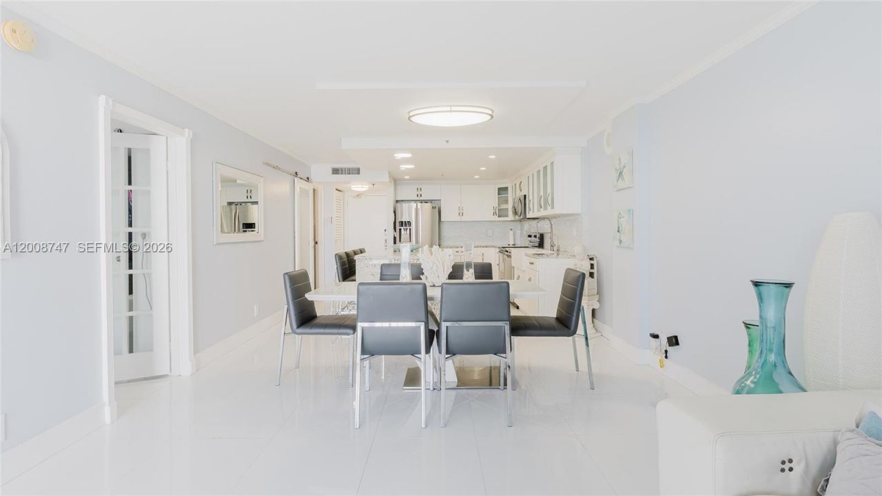 2625 Collins Ave, Unit 803, Miami Beach, FL 33140 Photo