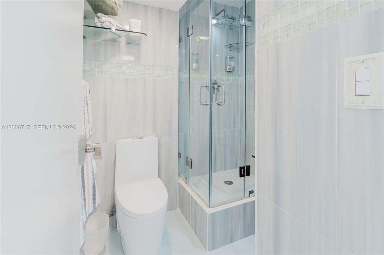 2625 Collins Ave, Unit 803, Miami Beach, FL 33140 Photo