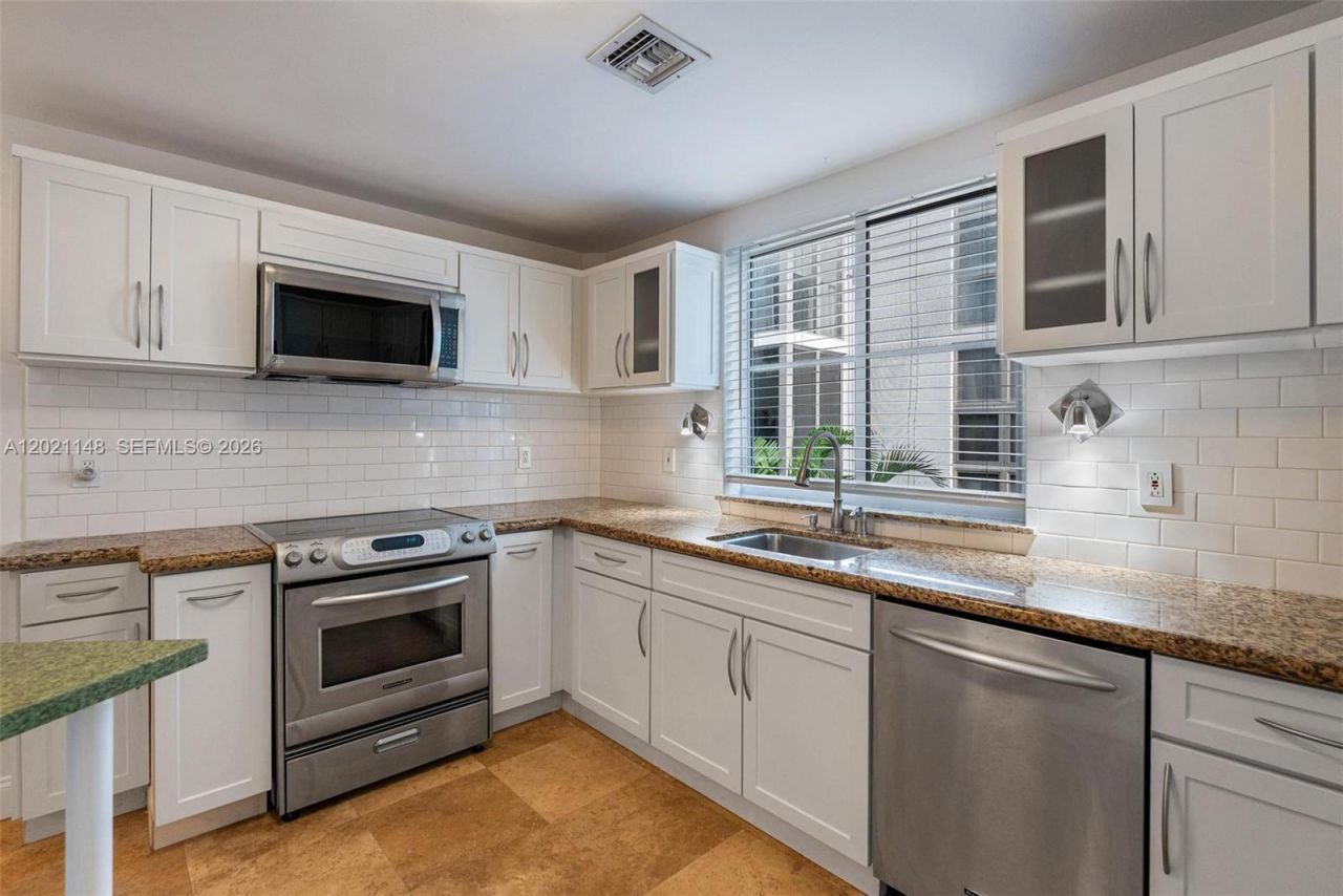 325 Meridian Ave, Unit 5, Miami Beach, FL 33139 Photo
