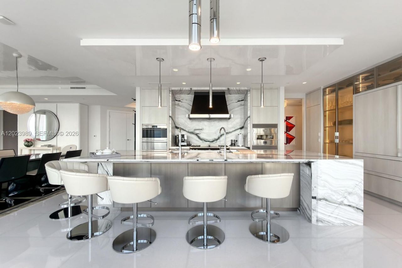 17975 Collins Ave , Unit N-4602, Sunny Isles Beach, FL 33160 Photo
