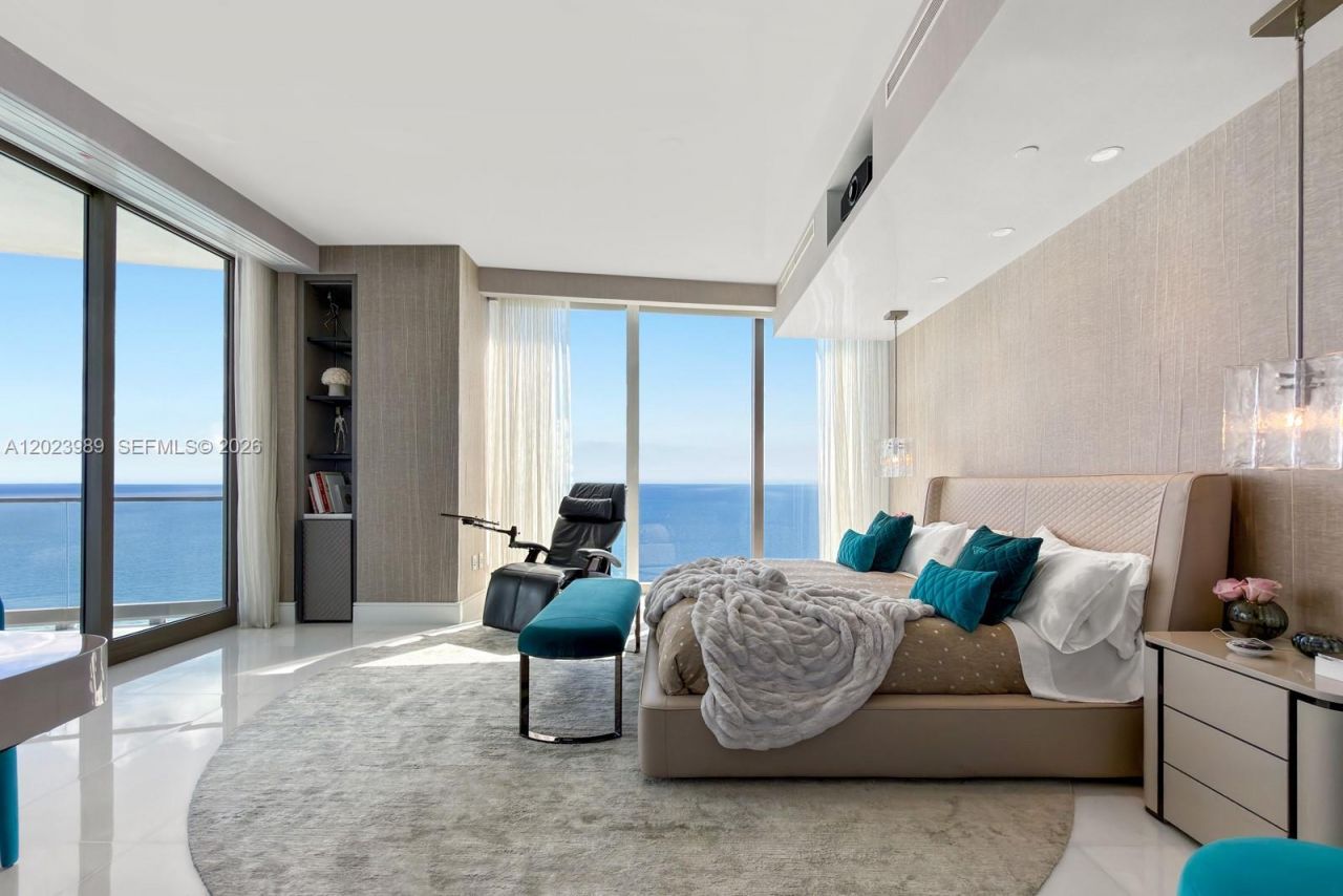 17975 Collins Ave , Unit N-4602, Sunny Isles Beach, FL 33160 Photo