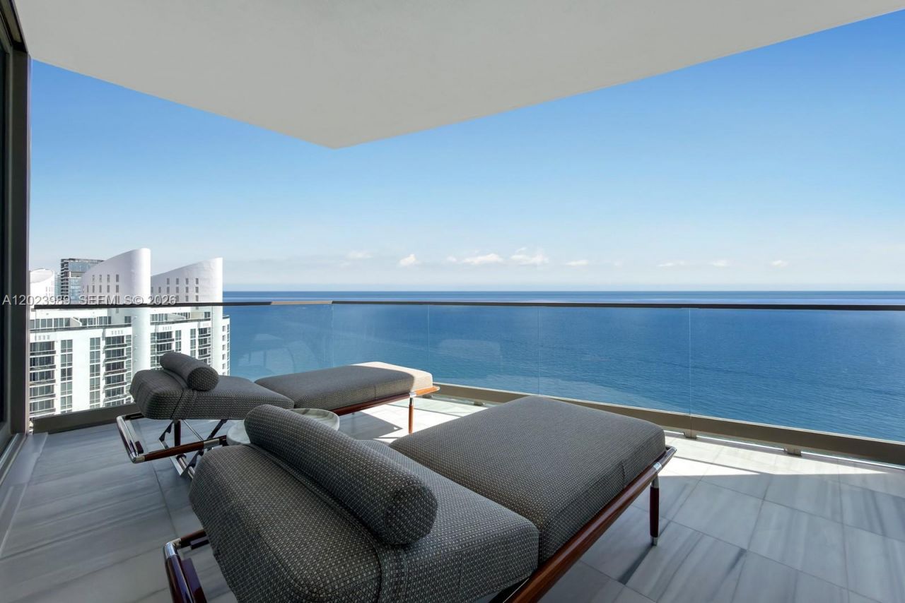17975 Collins Ave, Unit N-4602, Sunny Isles Beach, FL 33160 Photo
