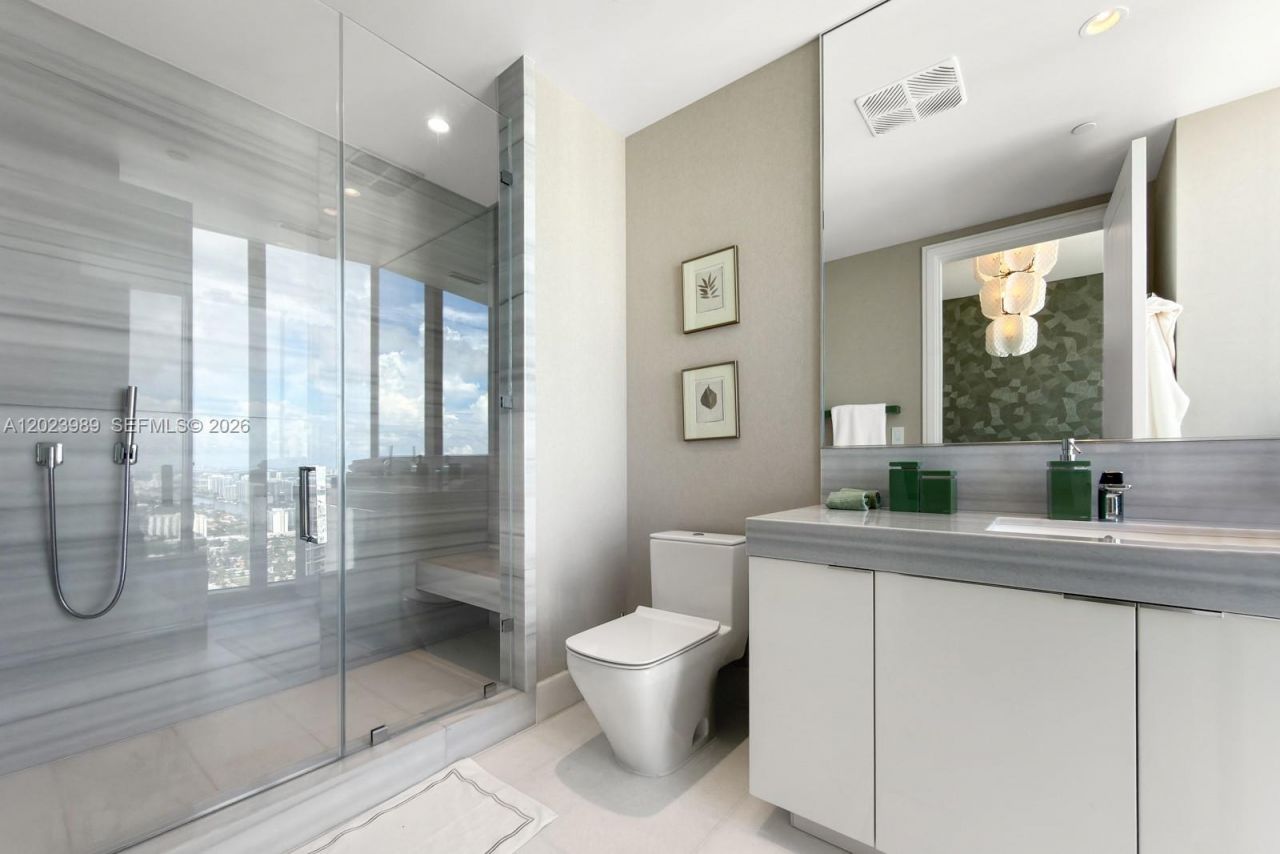 17975 Collins Ave , Unit N-4602, Sunny Isles Beach, FL 33160 Photo