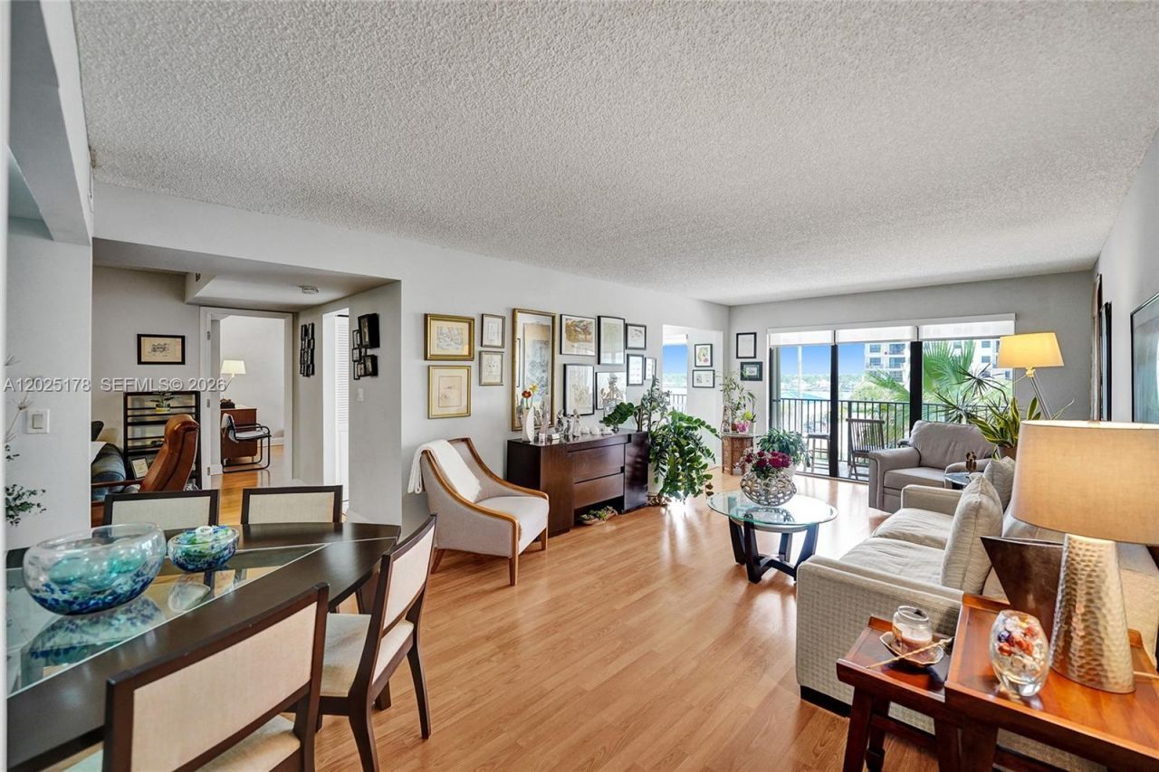 1201 S Ocean Dr, Unit 609S, Hollywood, FL 33019 Photo