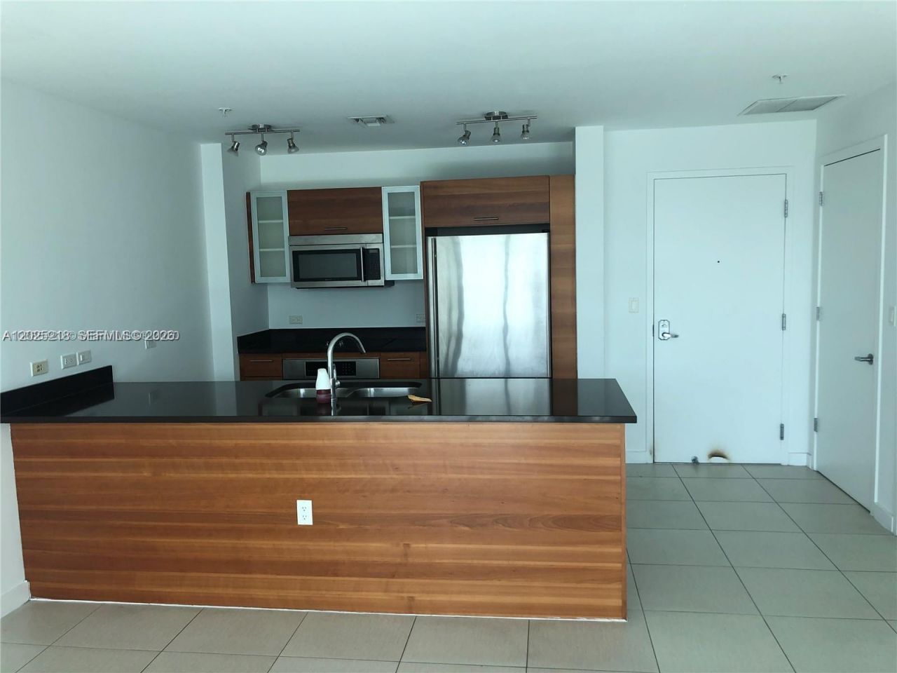 3301 NE 1 Ave , Unit H1003, Miami, FL 33137 Photo