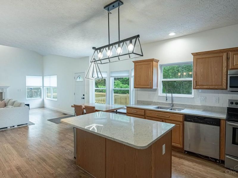 12149 Brookway Drive, Springfield Twp., OH 45240 Photo 8